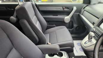 Honda CR-V 2.0 i-VTEC ES 5dr