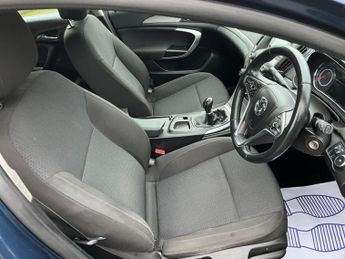 Vauxhall Insignia 2.0 CDTi ecoFLEX Design Euro 5 (s/s) 5dr