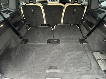 Volvo XC90 2.0 B5 MHEV R-Design Auto 4WD Euro 6 (s/s) 5dr