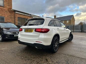 Mercedes-Benz GLC 2.0 GLC250 AMG Line (Premium) G-Tronic+ 4MATIC Euro 6 (s/s) 5dr