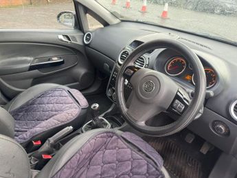 Vauxhall Corsa 1.4i 16v Design 5dr (a/c)