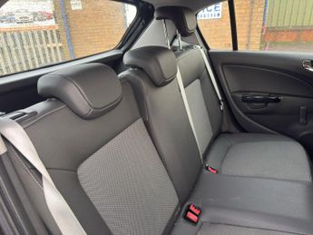 Vauxhall Corsa 1.4i 16v Design 5dr (a/c)
