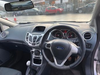 Ford Fiesta 1.25 Zetec 5dr