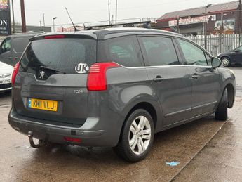 Peugeot 5008 2.0 HDi Exclusive Auto Euro 5 5dr