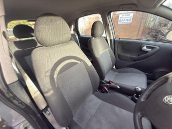 Vauxhall Corsa 1.2i 16v Design 5dr (a/c)