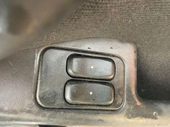 Vauxhall Corsa 1.2i 16v Design 5dr (a/c)