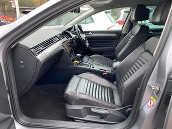 Volkswagen Passat 2.0 TSI SEL DSG Euro 6 (s/s) 4dr