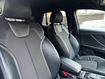 Audi Q2 1.5 TFSI CoD 35 Black Edition S Tronic Euro 6 (s/s) 5dr