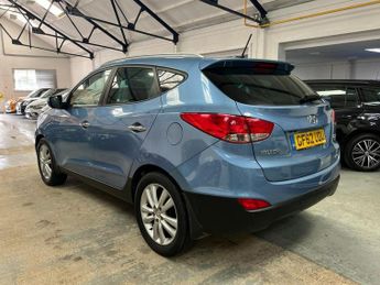 Hyundai ix35 2.0 CRDi Premium Auto 4WD Euro 5 5dr