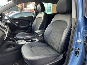 Hyundai ix35 2.0 CRDi Premium Auto 4WD Euro 5 5dr