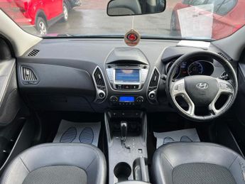Hyundai ix35 2.0 CRDi Premium Auto 4WD Euro 5 5dr