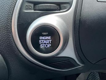 Hyundai ix35 2.0 CRDi Premium Auto 4WD Euro 5 5dr