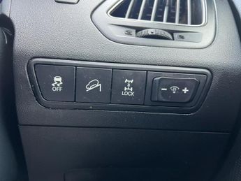 Hyundai ix35 2.0 CRDi Premium Auto 4WD Euro 5 5dr