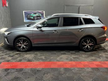 MG MG5 61.1kWh Trophy Long Range Auto 5dr