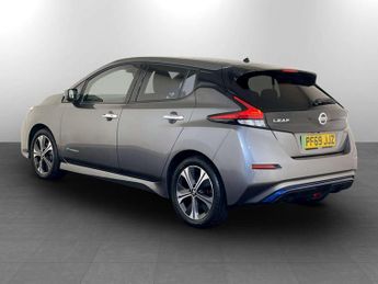 Nissan Leaf 40kWh N-Connecta Hatchback 5dr Electric Auto (150 ps)