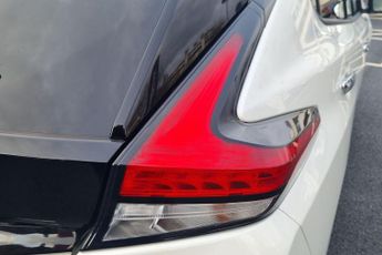 Nissan Leaf 110kW Tekna 39kWh 5dr Auto