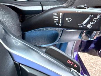 Volkswagen Scirocco 2.0 TDI BlueMotion Tech R-Line Hatchback 3dr Diesel DSG Euro 6 (