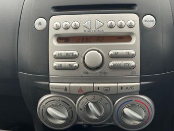 Daihatsu Sirion 1.0 SE 5dr