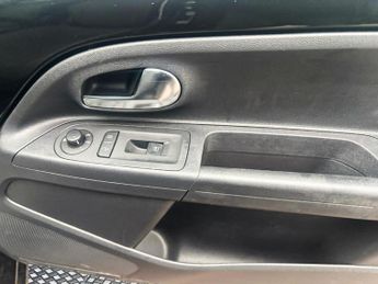 Volkswagen up! 1.0 Move up! ASG Euro 5 5dr