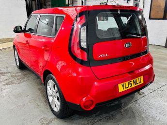 Kia Soul 1.6 CRDi Connect Auto Euro 5 5dr