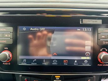 Nissan Leaf 40kWh N-Connecta Auto 5dr