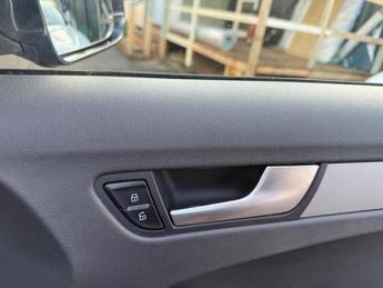 Audi A4 Avant 2.0 TFSI SE Technik Estate 5dr Petrol S Tronic quattro Euro 6 (s