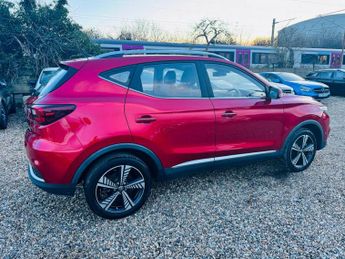 MG MG ZS 44.5kWh Exclusive Auto 5dr