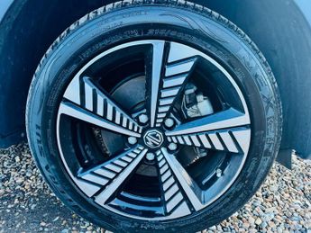 MG MG ZS 44.5kWh Exclusive Auto 5dr