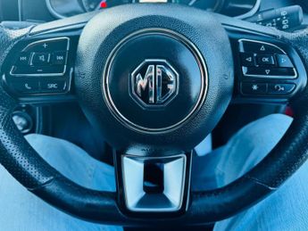 MG MG ZS 44.5kWh Exclusive Auto 5dr