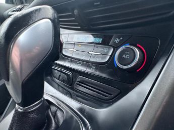 Ford Kuga 2.0 TDCi EcoBlue Zetec Powershift AWD Euro 6 (s/s) 5dr