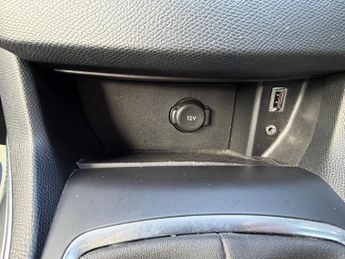 Peugeot 308 1.2 PureTech Allure EAT Euro 6 (s/s) 5dr