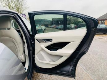 Jaguar I-PACE 400 90kWh SE Auto 4WD 5dr