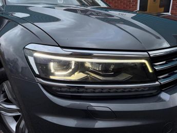 Volkswagen Tiguan 2.0 TSI BlueMotion Tech SEL DSG 4Motion Euro 6 (s/s) 5dr