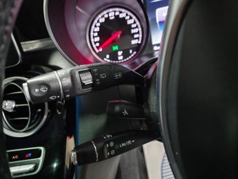 Mercedes-Benz C Class 2.1 C300dh AMG Line (Premium Plus) G-Tronic+ Euro 6 (s/s) 5dr