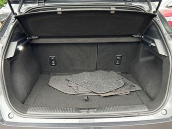 MG MG4 64kWh Trophy Long Range Auto 5dr