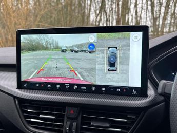 Ford Kuga 2.5 Duratec 14.4kWh ST-Line X CVT Euro 6 (s/s) 5dr