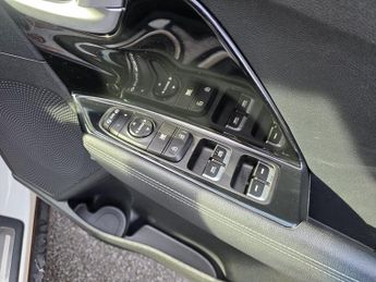 Kia Niro 1.6h GDi 3 DCT Euro 6 (s/s) 5dr