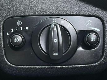 Ford Kuga 2.0 TDCi Zetec Powershift AWD Euro 5 5dr