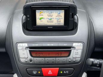 Toyota AYGO 1.0 VVT-i Move MultiMode Euro 5 5dr