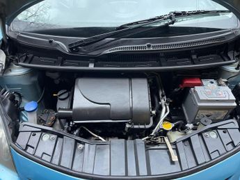 Toyota AYGO 1.0 VVT-i Move MultiMode Euro 5 5dr