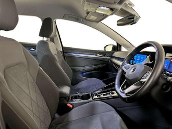 Volkswagen Golf 1.4 TSI 13kWh Style Hatchback 5dr Petrol Plug-in Hybrid DSG Euro