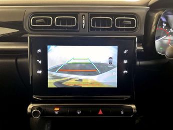 Citroen C3 1.2 PureTech PLUS Hatchback 5dr Petrol Manual Euro 6 (s/s) (83 p