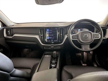 Volvo XC60 2.0 B5 MHEV Momentum SUV 5dr Petrol Hybrid Auto Euro 6 (s/s) (25