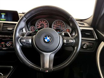 BMW 3 Series 2.0 330e 7.6kWh M Sport Saloon 4dr Petrol Plug-in Hybrid Auto Eu