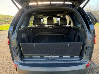 Land Rover Discovery 3.0 TD V6 HSE Luxury Auto 4WD Euro 6 (s/s) 5dr