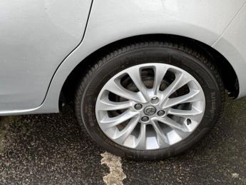 Vauxhall Corsa 1.4i SE Auto Euro 6 5dr