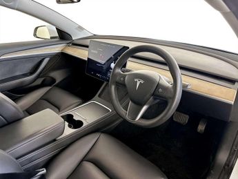 Tesla Model 3 Standard Range Plus Saloon 4dr Electric Auto RWD (241 bhp)