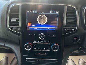 Renault Megane 1.2 TCe Dynamique Nav Sport Tourer 5dr Petrol EDC Euro 6 (130 ps