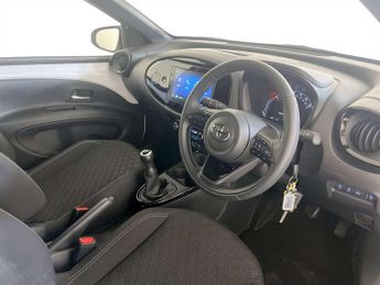Toyota Aygo X 1.0 VVT-i Edge Hatchback 5dr Petrol Manual Euro 6 (s/s) (72 ps)