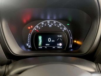 Toyota Aygo X 1.0 VVT-i Edge Hatchback 5dr Petrol Manual Euro 6 (s/s) (72 ps)